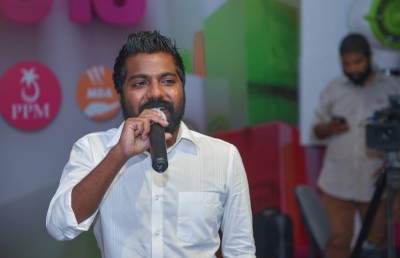 "ހިނި އަންނަނީ" ސަޕްރައިޒް އިވެންޓް މިވީ މިއުޒިކް ޝޯއަކަށް!