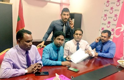 މެމްބަރު އަހުމަދު ރަޝީދު ހުށަހެޅުއްވި ސޮއިގެ މައްސަލާގައި އަދި ގޮތެއް ނުނިންމާ: އަމީން އާންމު