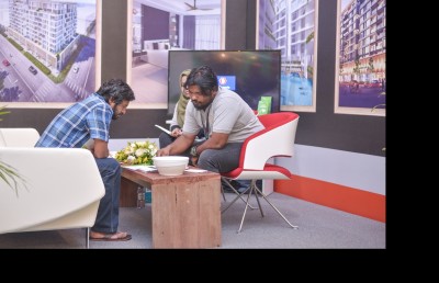 ފައިނޭންޝަލް އެކްސްޕޯ: ގެދޮރާ ބެހޭ ހުރިހާ ކަމެއް