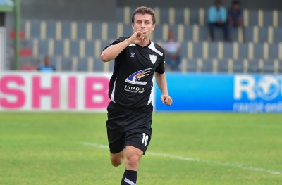 މުސާރަ މައްސަލައިގައި އީގަލްސް ގޮވައިގެން ރިސްޓޭ ފީފާ އަށް ދަނީ