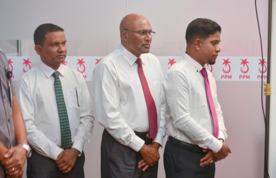 މޮޅުކަންތަ؟ ނުބައިކަންތަ؟ ފުނޑާލުންތަ؟