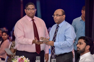 މެންބަރުންގެ ގޮނޑި ގެއްލޭ މައްސަލަ ހުއްޓުވަން ސުޕްރީމް ކޯޓަށް