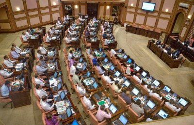 ކޮރަޕްޝަންގެ ބޮޑެތި މައްސަލަތައް ހުއްޓުވަން ހަރުދަނާ އަވަސް ފިޔަވަޅުތަކެއް އަޅަންޖެހޭ: ޓީއެމް