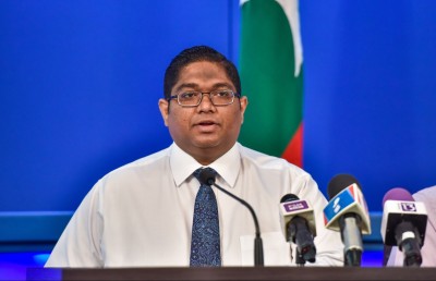 މެމްބަރުން ޝިކާރައަކަށް ހަދައި، ޑިމޮކްރަސީ "ކަތިނުލަން" އެދި އިލްހާމްގެ ސިޓީއެއް ބަންޑާރަ ނައިބަށް