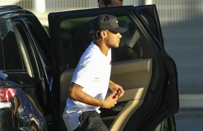 ބާސާ ހަތިޔާރު ބަހައްޓައިފި، ނޭމާ ޕެރިހަށް!