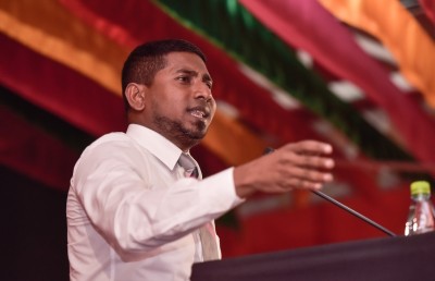 ސުޕްރީމް ކޯޓަށް އާޒިމާ ގެނައުމަކީ ރައީސް ހިންގަވާ ޖަރީމާއެއް: މަހުލޫފް