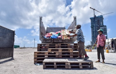 ގަވާއިދާ ހިލާފަށް ކުނި އުކާ މީހުން ޖޫރިމަނާކުރުން 10 ވަނަ ދުވަހަށް ފަސްކޮށްފި
