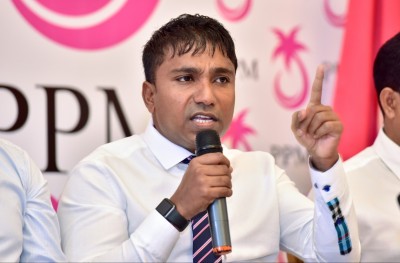 ސުޕްރީމް ކޯޓަށް ހުށަހަޅާފައިވާ މައްސަލަ ލަސްވުމަކީ ގާނޫނާ ޚިލާފުވުމަށް ދެވޭ ފުރުސަތެއް: އިލްހާމް