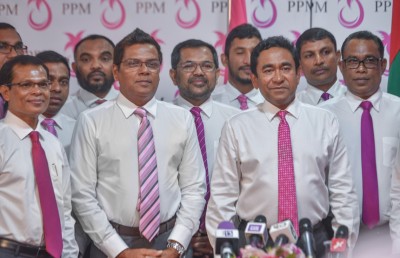 ރައީސް މެމްބަރުންނަށް: މިއީ ޖަޒުބާތީވާންވީ ވަގުތެއް ނޫން، ހިތްވަރު ދެ ގުނަ ކުރަންވީ