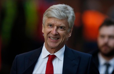 ޕްރިމިއާ ލީގުން އަންހެން ކޯޗުންނަށް ފުރުސަތު ލިބޭނެ: ވެންގާ