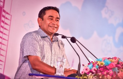 ދައުލަތަށް ދައްކަން ޖެހޭ ފައިސާތައް ދައްކަވާ: ރައީސް