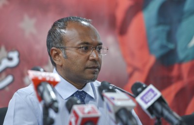 ރައީސްގެ ތަހުގީގު ފެށުމުގެ އަމުރަކަށް ޕީޖީގައި އިދިކޮޅު އިއްތިހާދުން އެދެފި