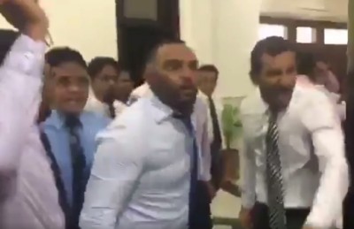 މަޖިލީހުގައި މިއަދު އޮތީ އަަވަގުރާނަ ގޮވުމާއި ތަޅާފޮޅުން!