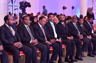 ސިވިލް ކޯޓާއި ކްރިމިނަލް ކޯޓަށް ފަނޑިޔާރުން ހޯދަން އިއުލާންކޮށްފި