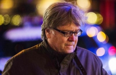 ޓްރަމްޕް ހޮވަން އެހީވި މީހާ އެންމެ ފަހުން މަގާމުން ދުރުކޮށްފި