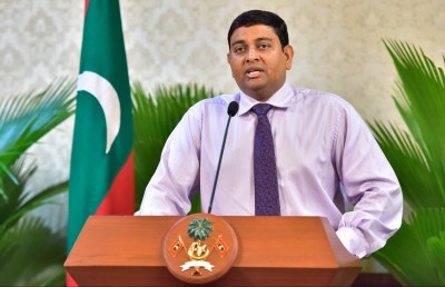 މައުމޫން ހިމެނޭ ގޮތަށް މަޝްވަރާގެ ދައުވަތު ޕާޓީތަކަށް އަނެއްކާވެސް ދީފި