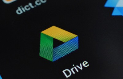 ގޫގުލް ޑްރައިވް ހުއްޓާލަނީ