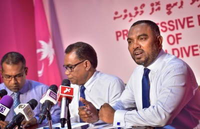 ވަކި ފިކުރެއްގެ ވަކީލުން މަސައްކަތް ކުރަނީ ހަމަޖެހުން ނަގާލަން: ޕީޕީއެމް