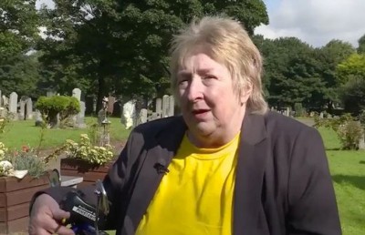 ދަރިފުޅު މަރުވި ގޮތެއް ބަލަން އުޅުނު މަންމައަށް 40 އަހަރު ފަހުން ފެނުނީ ހުސް ސަންދޯއް