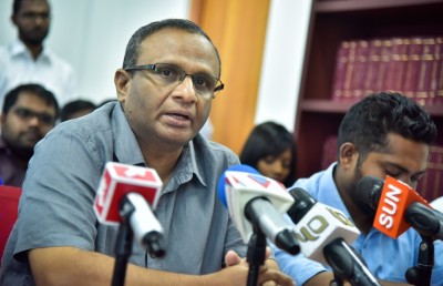 ސަސްޕެންޑް ކުރިޔަސް މިކަމެއް ނުހުއްޓޭނެ، އިތުރު ޕެޓިޝަނެއް ހުށަހަޅާނެ: ވަކީލުން