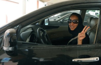 ސައުދީ އެކްޓިވިސްޓް ބުނަނީ ގައުމަށް ގޮސް ކާރު ދުއްވާނެ ކަމަށް