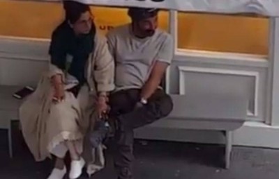 ގުޅުމެއް ނެތް ކަމަށް ބުނި ސަނީ އާއި ޑިމްޕަލް އެކުގައި ޗުއްޓީ ހޭދަކުރަނީ