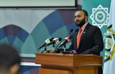 ރާއްޖޭގެ ތިން ސަރަހައްދެއްގައި އައިޔޫއެމްގެ ކެމްޕަސް އަޅަނީ