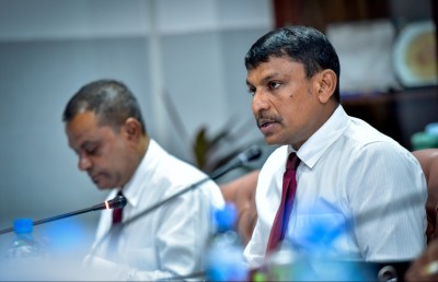 މީޑިއާ ކައުންސިލާ ބެހޭ ގޮތުން ކޮމިޓީގައި ހޫނު ބަހުސެއް