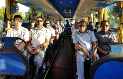 ލ. ލިންކް ރޯޑްގައި ބަސް ދަތުރުތައް ފަށައިފި