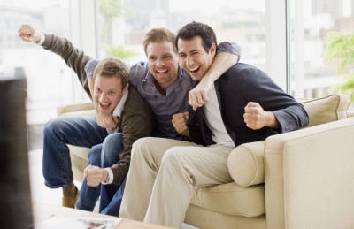 ޒުވާން ފިރިހެނުންނަށް އެކުވެރިން މާ މުހިންމު