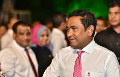 ރައީސް ޔާމީނަށް ޖަމާކުރި މިލިއަން ޑޮލަރަށް ވީގޮތް ހާމަކުރަން ޖެހޭ: އިދިކޮޅު ފަރާތްތައް