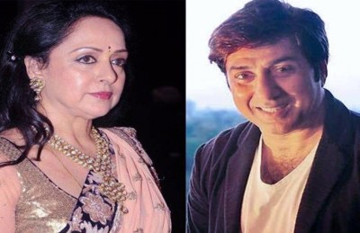 ސަނީ ޑެއޯލް ދޮންމަންމަ ހެމާ އާ ވާހަކަ ދެއްކީ ޑިމްޕަލްގެ ސަބަބުން