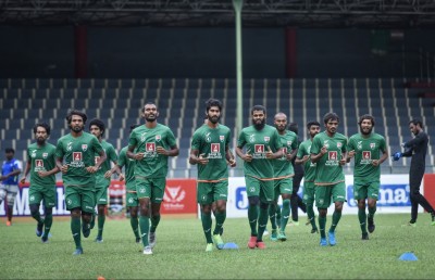 ފޭދޫ އިއްބެ އަލުން ގައުމީ ޓީމަށް