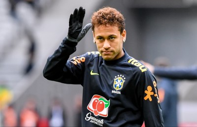 މީޑިއާގެ ވާހަކަތަކުގެ ސަބަބުން ނޭމާ އަށް ރޮވިއްޖެ