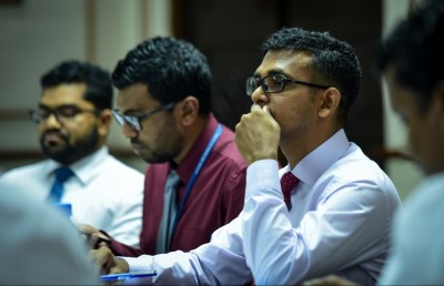 ސަރުކާރަށް ހަތަރެއް: "ކޮރަޕްޝަނާއި އަނިޔާވެރިކަން"