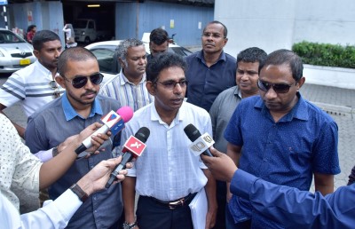 ގޮނޑި ގެއްލުނު މައްސަލައިގެ ބޮޑު ސުވާލު: ޕާޓީއަކުން މީހަކު ވަކިވީ ކަމަށް ބަލާނީ ކިހާ ހިސާބަކުން؟