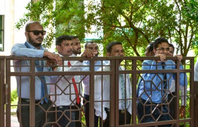 ހިސާބު އަދަދެއް ބަޖެޓަކަށް ނުވާނެ، ފޮނުވީ ބަޖެޓެއް ނޫން: އިދިކޮޅު މެމްބަރުން