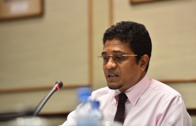 ބަޖެޓަށް ގަވަރުނަރާއި އޮޑިޓަ ޖެނެރަލްގެ ލަފާ ހޯދީ ލިޔުމުން