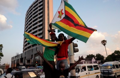 މުގާބޭގެ ވެރިކަން ބަދަލުކުރި ގޮތް ސައްހަ ކަމަށް ކޯޓުން ކަނޑައަޅައިފި