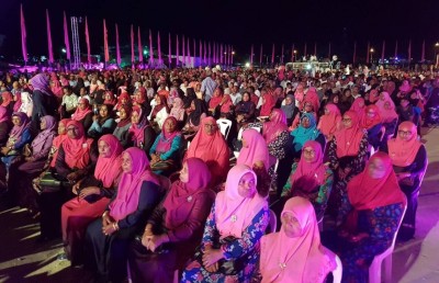 ތިނަދޫ ދެ މީހަކު ތިބީ ގައުމަށް ޣައްދާރުވެގެން: އަބްދުއްރަހީމް
