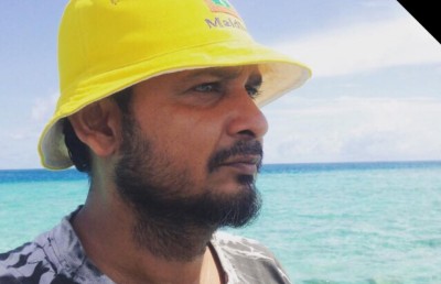 ފުލުހުންގެ ވަޒީފާއިން ވަކިކުރި ރިޔާޒަށް ތާއީދުކޮށްގެން ސިވިލް ސްޓާފަކު ކަނޑާލައިފި