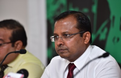ރިޔާޒްގެ މައްޗަށް އިތުރު ދައުވާއެއް އުފުލައި، ކޯޓަށް ފޮނުވައިފި