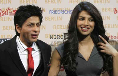 ޝާހްރުކާއި ޕްރިޔަންކާ ދުރުދުރުން!