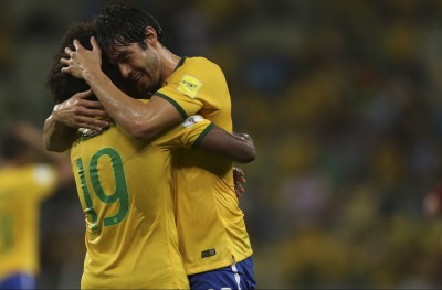 ކަކާގެ ވިދުންގަދަ ކެރިއަރަށް ނިމުން ގެނެސްފި