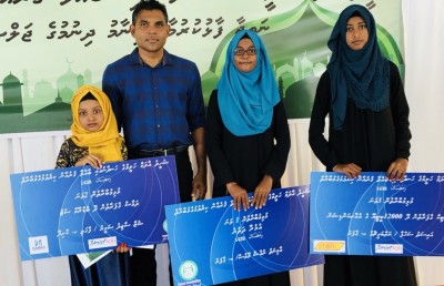މެމްބަރު ފައިސަލް ގާފަރަށް ޑަސްބިންތަކެއް ހަދިޔާކުރައްވައިފި