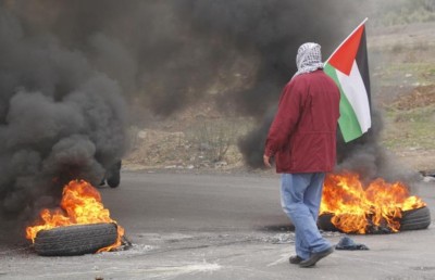 ގުދުސްގެ މުޒާހަރާތައް އަދިވެސް ފުޅާވެ ވަރުގަދަވަނީ