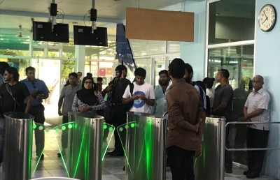 ހުޅުމާލޭގެ އާބާދީ ބޮޑުވަނީ، އެކަމަކު ފެރީ ނިޒާމުގައި ދުވެއްޔެއް ނެތް!