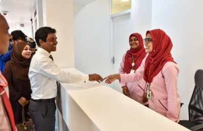 ރާއްޖޭން ބޭރުން ކެންސަރަށް ފަރުވާ ކުރުން ހުއްޓައެއް ނުލަން: އާސަންދަ