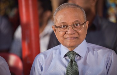 މައުމޫންގެ ވާހަކަފުޅަށް ސަރުކާރާއި ޕީޕީއެމުން ހޫނު ރައްދެއް