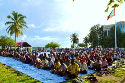 އަދުލުއިންސާފަށް ގޮވާލި ހުތުބާ:
ހެކި ވަންހަނާނުުކޮށް، ރިޝްވަތުން ދުރުވުމަށް ގޮވާލައިފި